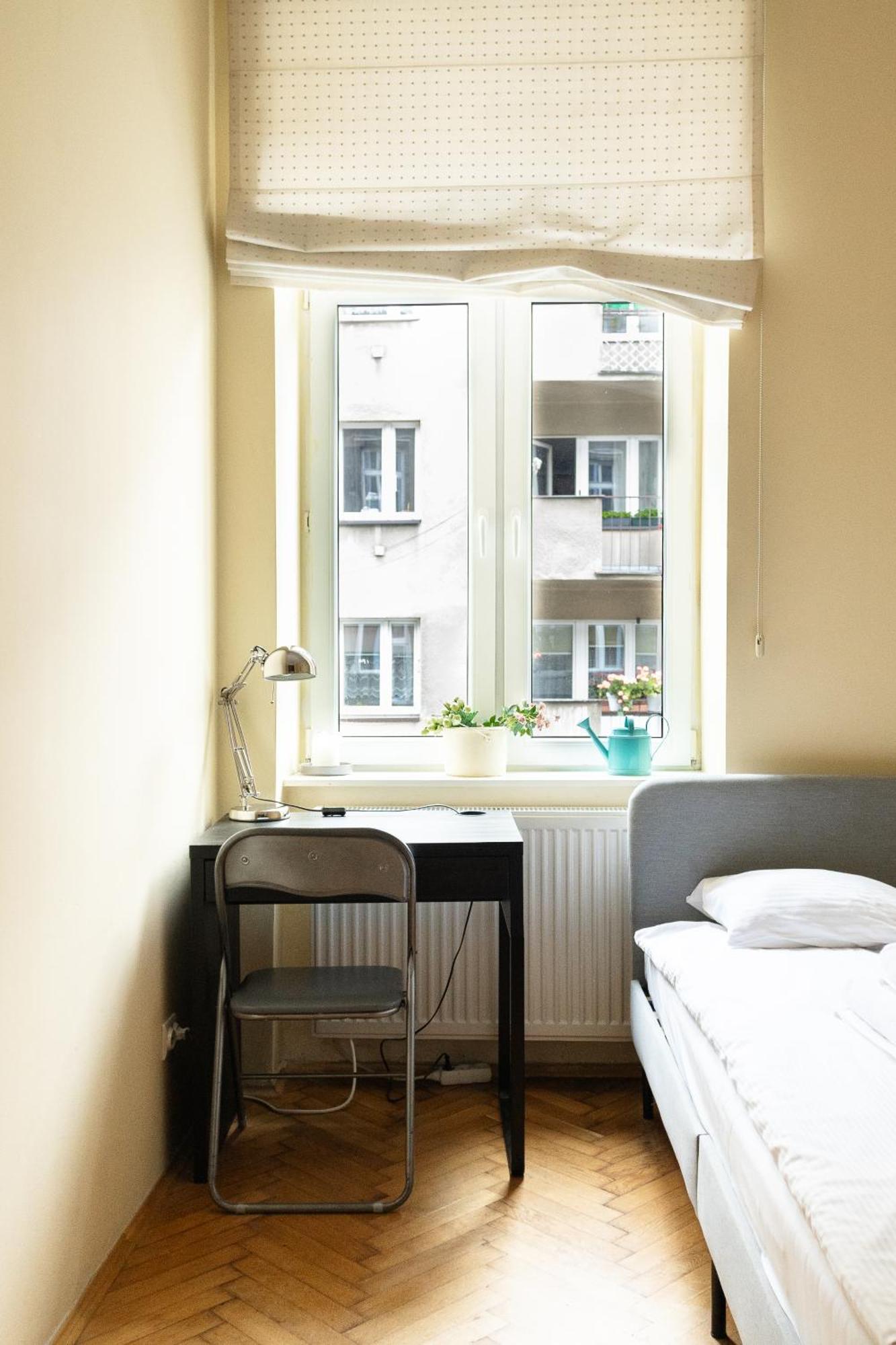 Homely 4 Bedroom Apartment - Old Town - By Upstairs Krakow Dış mekan fotoğraf